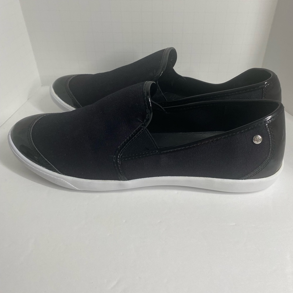 Dana Buchman Black Griffin Slip On Canvas and Faux Leather Sneaker Size 9m